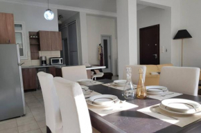 A Great Stay at a Comfortable Large Apartment